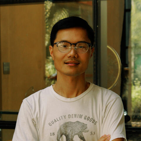 Feng_Headshot_2025