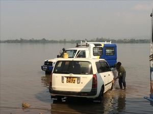 Car washers working in&nbsp;Lake Victoria (Kenya)&nbsp;are constantly exposed to Schistosome infection